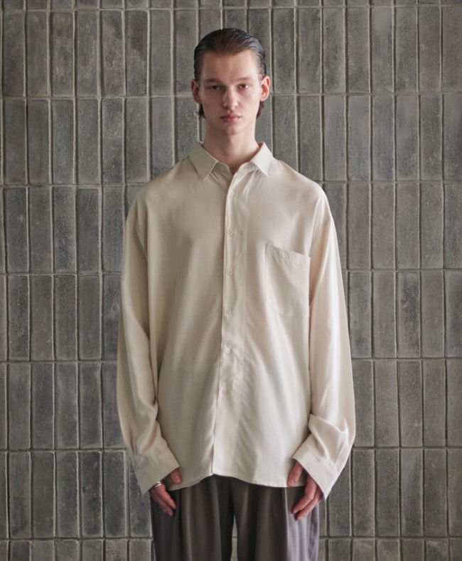 Silky Over-fit shirt - beige