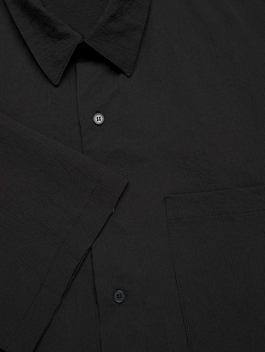 시어서커 오버핏 하프셔츠 - 블랙